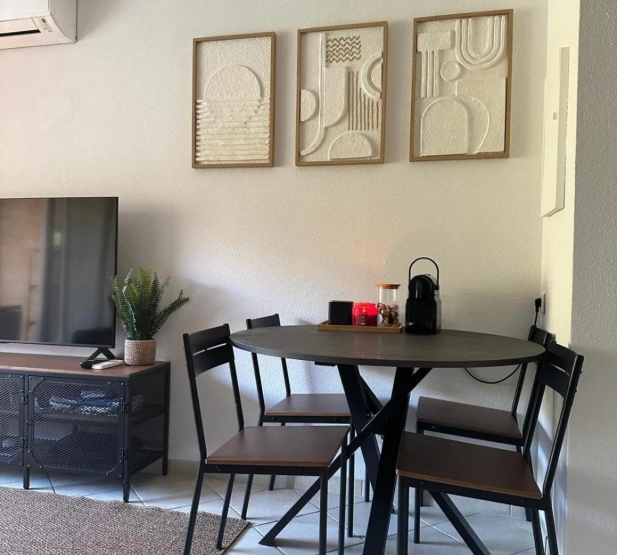 Appartement Residence Santa Barbara Avec Piscine Et A 750M De La Plage Cavalaire-sur-Mer Apartman